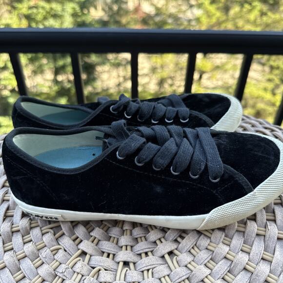 Sea Vees Monterey Sneaker Crush US 7 Black Velvet Lace Up Low Round Toe - Picture 1 of 16